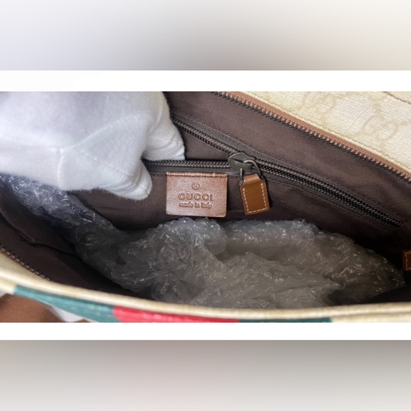 GUCCI ❤️❤️ SHERRY/WEB LINE CROSSBODY RARE - Picture 12 of 15